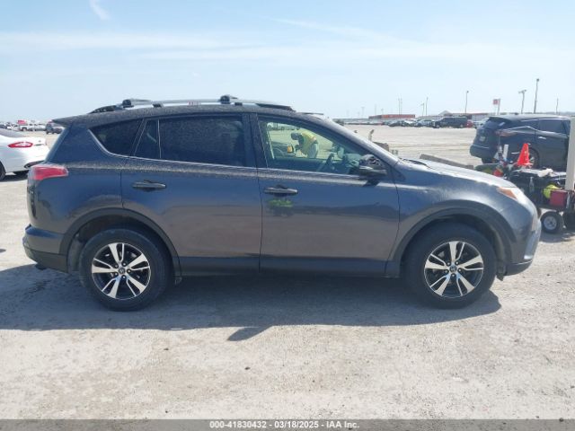 JTMWFREV2HJ701467 Toyota Rav4 Xle