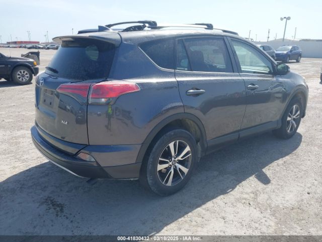 JTMWFREV2HJ701467 Toyota Rav4 Xle