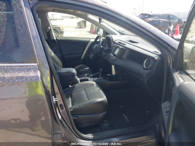JTMWFREV2HJ701467 Toyota Rav4 Xle