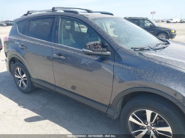 JTMWFREV2HJ701467 Toyota Rav4 Xle