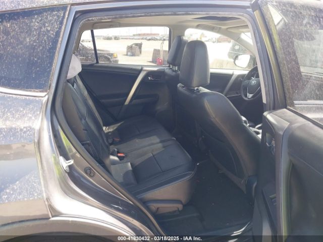 JTMWFREV2HJ701467 Toyota Rav4 Xle