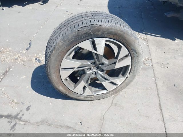 WA1AAAGE4NB020119 Audi E-tron Premium Quattro