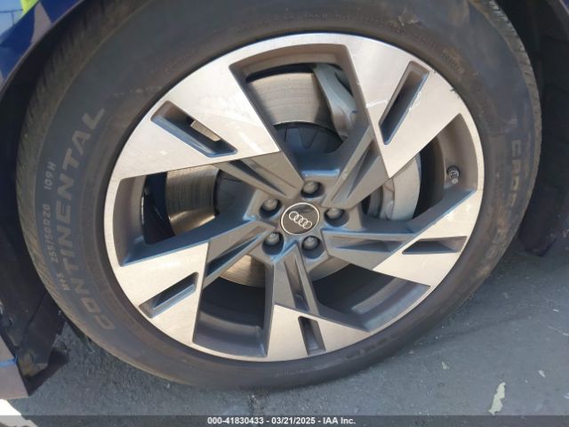 WA1AAAGE4NB020119 Audi E-tron Premium Quattro