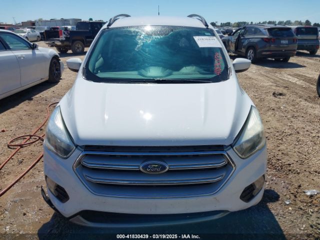 1FMCU0GD7JUA47722 Ford ESCAPE SE
