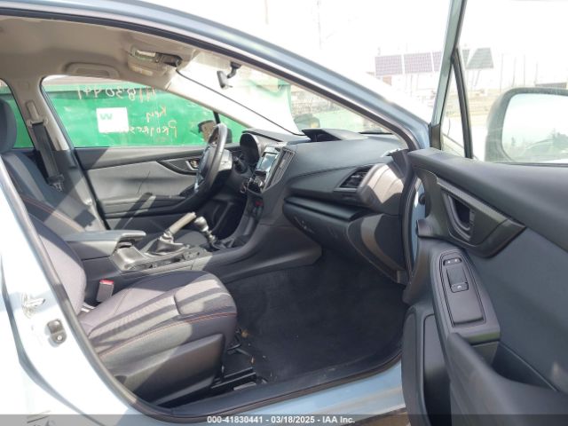 JF2GTACC4KG273519 Subaru Crosstrek 2.0i Premium