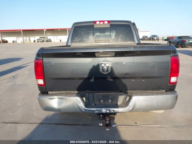 3C6RR7LT0KG630070 RAM 1500 Classic Slt  4x4 5'7 Box