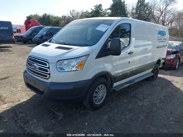 1FTYR1ZM2JKA58427 Ford Transit-250