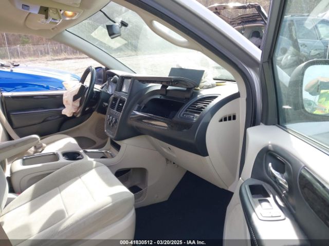 2C4RDGCG4ER106106 Dodge Grand Caravan Sxt