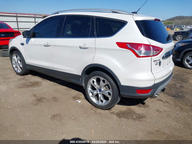 1FMCU0J92FUA61460 Ford Escape Titanium