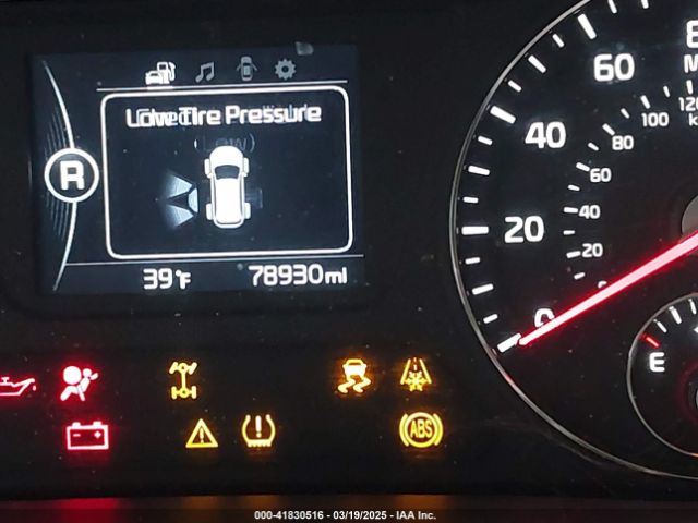 5XYPGDA56HG212550 KIA Sorento 3.3l Lx