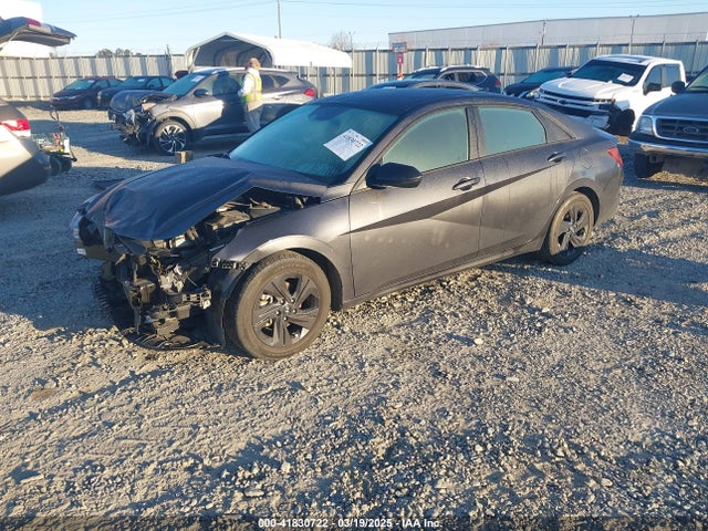 5NPLM4AG4MH008356 Hyundai ELANTRA SEL