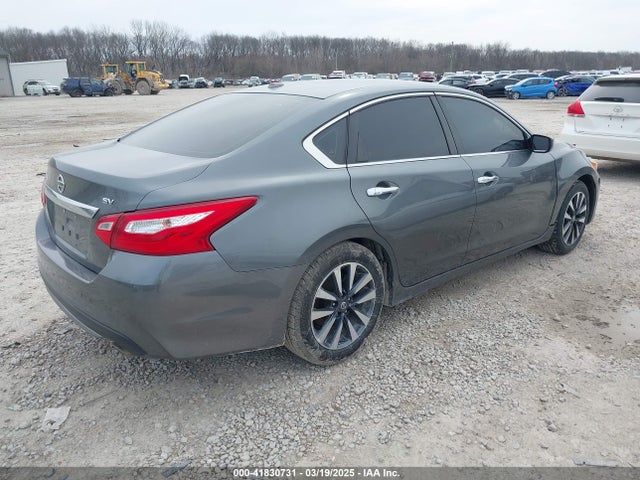 1N4AL3APXHC162095 Nissan Altima 2.5 Sv