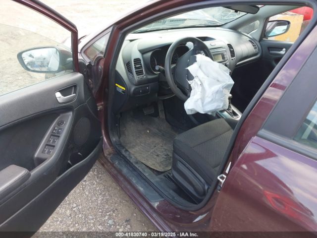 3KPFK4A75HE106261 KIA FORTE LX