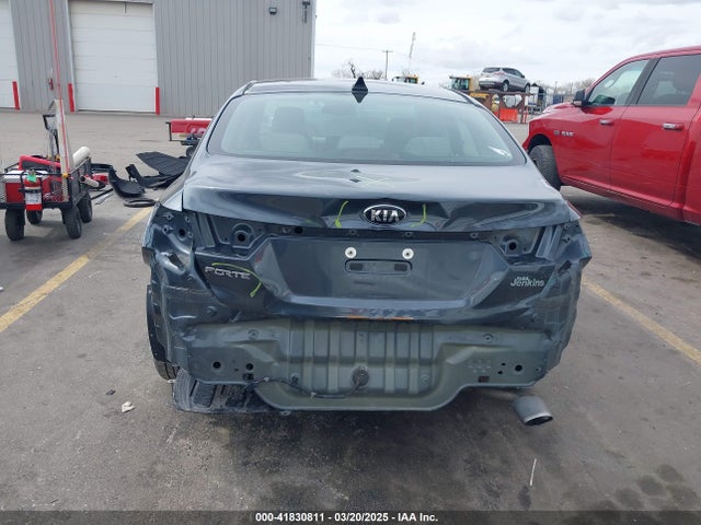KIA Forte 2019 3KPF24ADXKE122159 Image 29