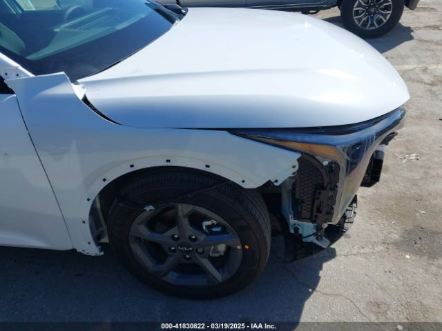 3KPFT4DE2SE051704 KIA K4 Lxs