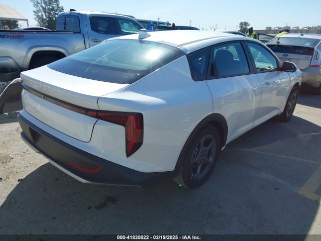 3KPFT4DE2SE051704 KIA K4 Lxs
