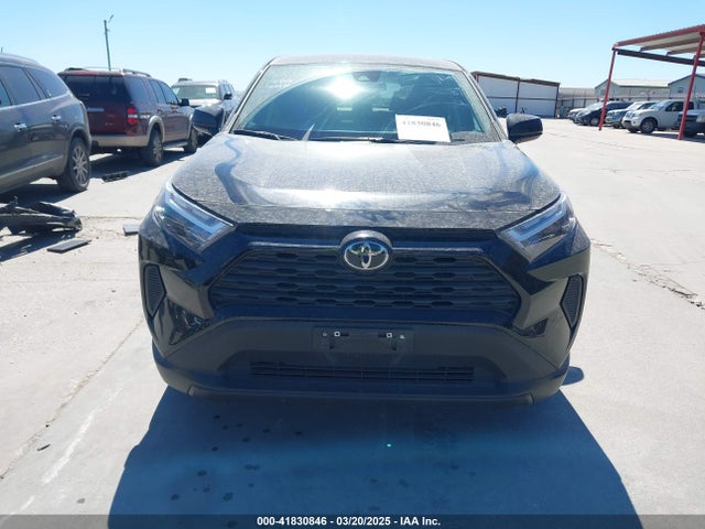Toyota RAV4 LE 2024 2T3F1RFV9RC451808 Image 13