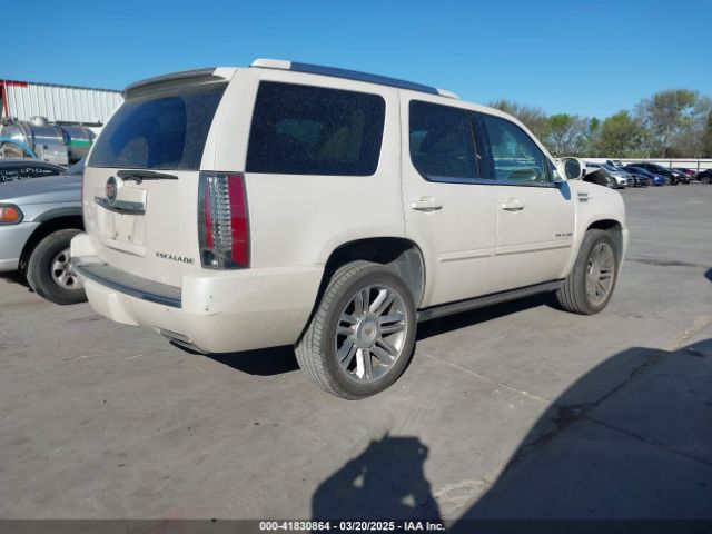 1GYS3CEF3ER130303 Cadillac Escalade Premium