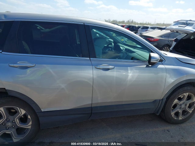 5J6RW1H58JA009921 Honda CR-V EX
