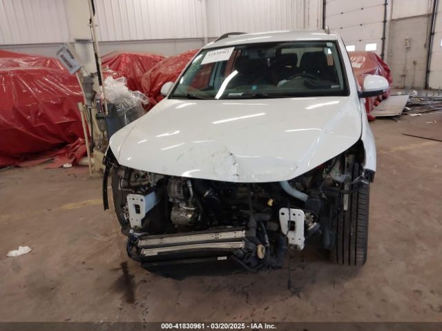 WVGBV7AX7HK042854 Volkswagen Tiguan 2.0t/2.0t S