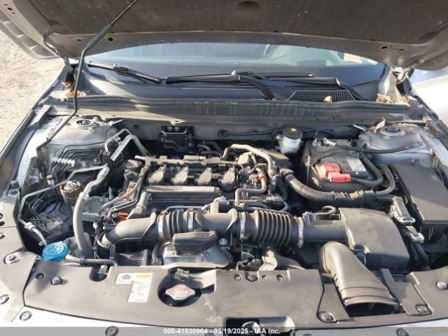 1HGCV1F96JA057150 Honda Accord Touring