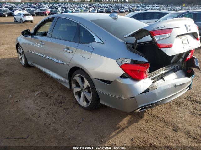 1HGCV1F96JA057150 Honda Accord Touring