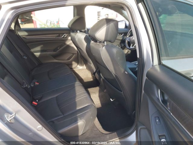 1HGCV1F96JA057150 Honda Accord Touring