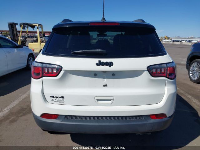 3C4NJDBBXLT203932 Jeep Compass Altitude 4x4