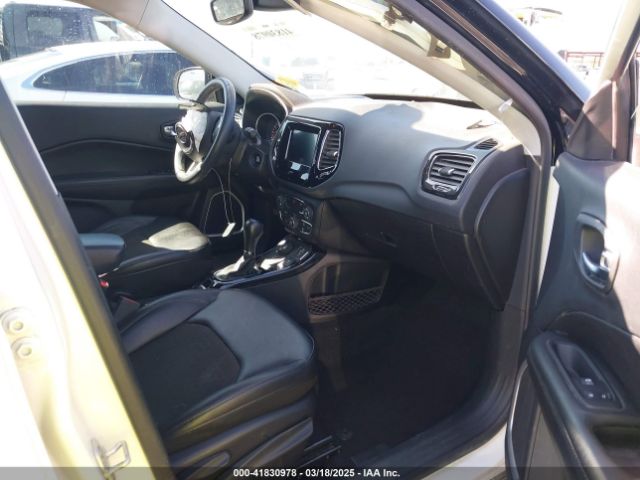 3C4NJDBBXLT203932 Jeep Compass Altitude 4x4