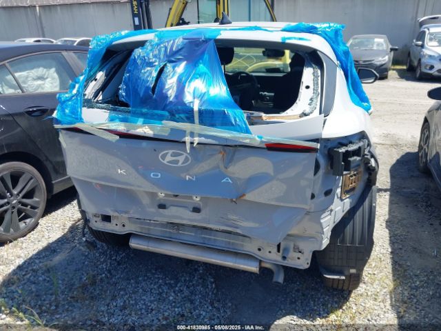 KM8HA3AB7RU041986 Hyundai Kona Se