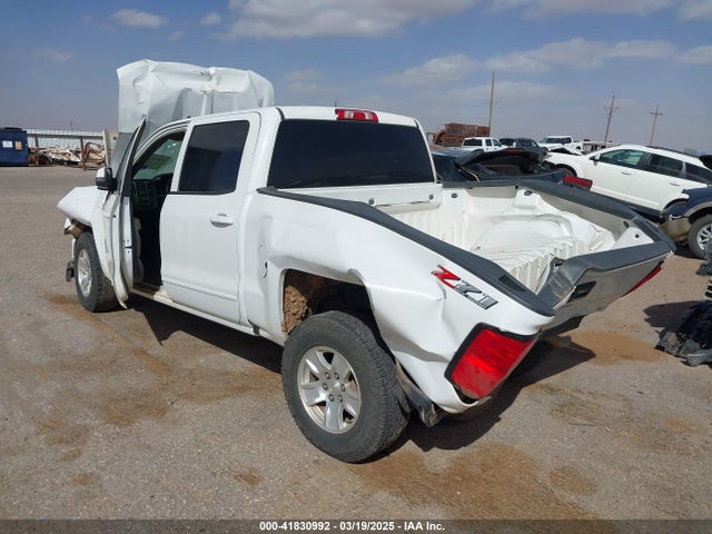 3GCUKREC9JG316576 Chevrolet Silverado 1500 2lt