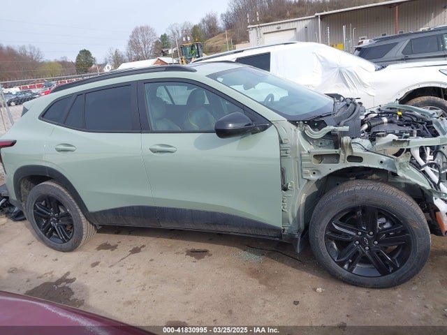 KL77LKE23RC199033 Chevrolet Trax Fwd Activ