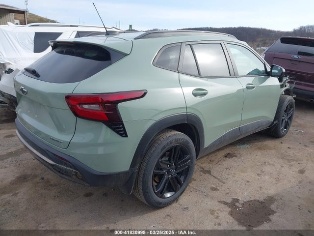KL77LKE23RC199033 Chevrolet Trax Fwd Activ