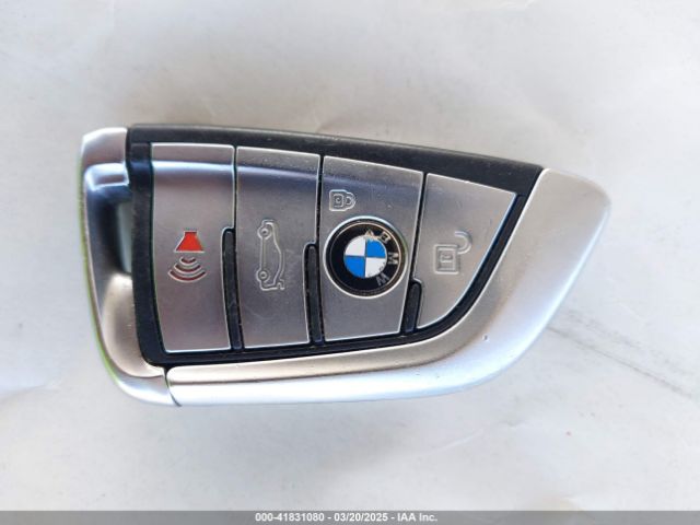 2019 BMW 740I WBA7E2C58KB218419 Photo 10