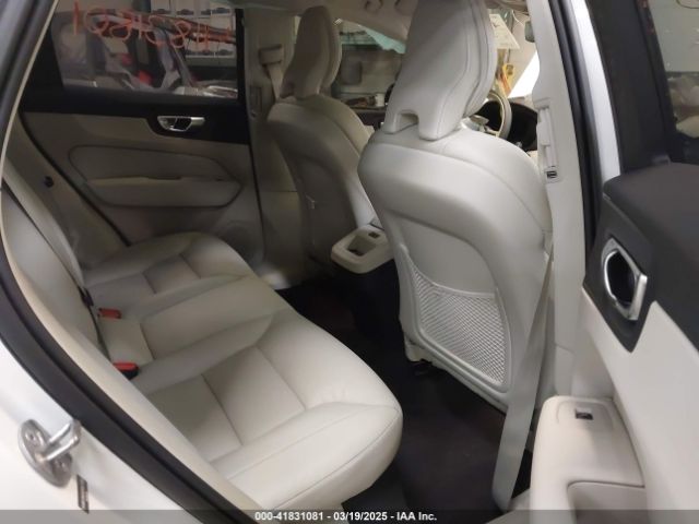 2025 VOLVO XC60 YV4M12RCXS1032908 Photo 7