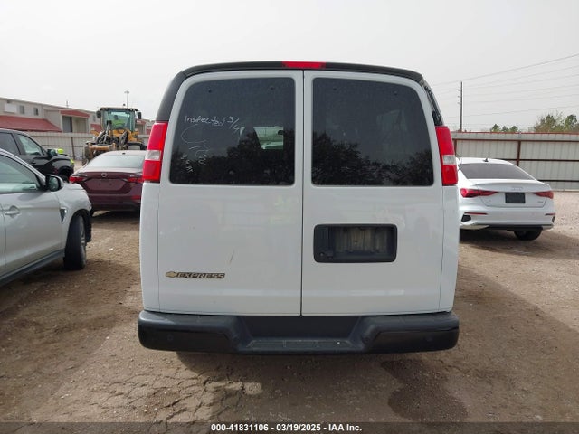 1GAZGNFPXN1284736 Chevrolet Express Passenger Rwd 3500 Extended Wheelbase Ls