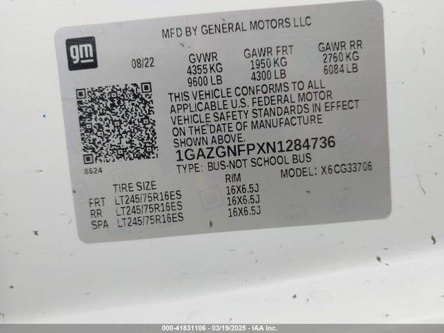 1GAZGNFPXN1284736 Chevrolet Express Passenger Rwd 3500 Extended Wheelbase Ls