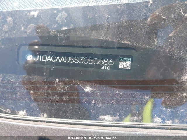 JTDACAAU5S3050686 Toyota PRIUS XLE
