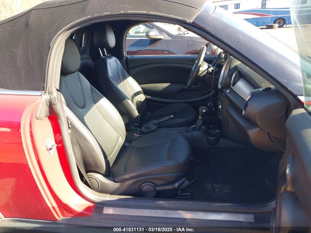 2013 MINI ROADSTER WMWSY1C54DT311995 Photo 4