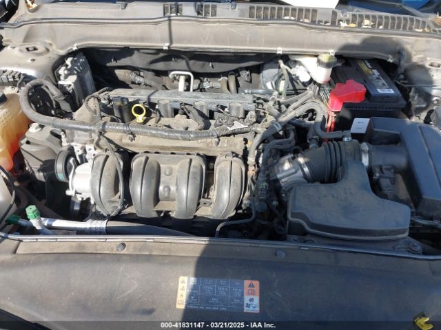 3FA6P0H76JR183953 Ford FUSION SE