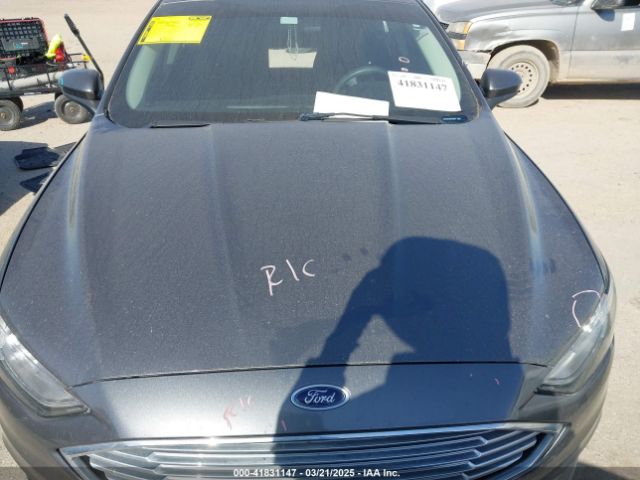 3FA6P0H76JR183953 Ford FUSION SE