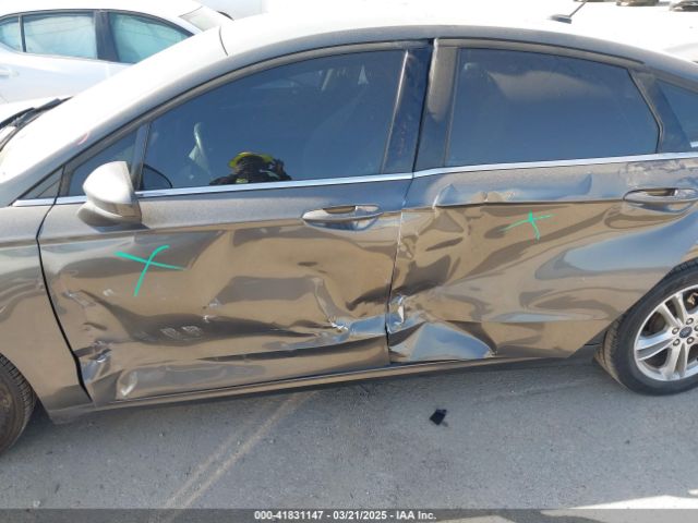 3FA6P0H76JR183953 Ford FUSION SE