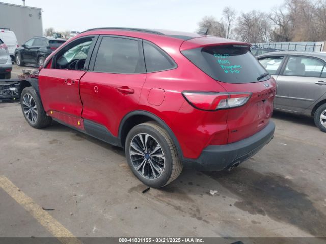 1FMCU9H96NUA09158 Ford ESCAPE SEL