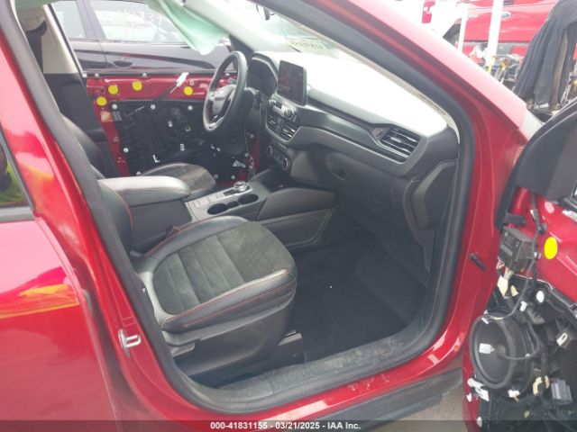1FMCU9H96NUA09158 Ford ESCAPE SEL