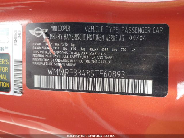 2005 MINI COOPER WMWRF33485TF60893 Photo 8