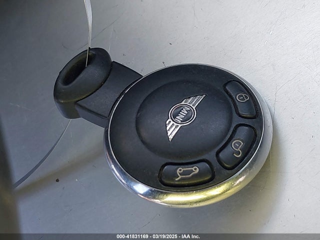 2011 MINI COOPER S WMWSV3C53BTY13253 Photo 10