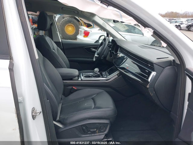 2023 AUDI Q7 WA1LXBF73PD001777 Photo 4