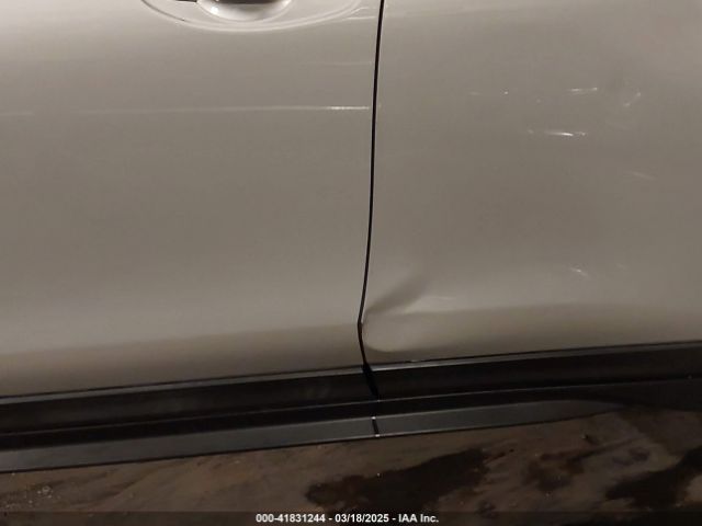 5N1AT2MV4HC877013 Nissan ROGUE SV
