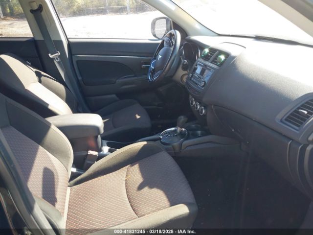 JA4AP3AU6HZ022959 Mitsubishi Outlander Sport 2.0 Es