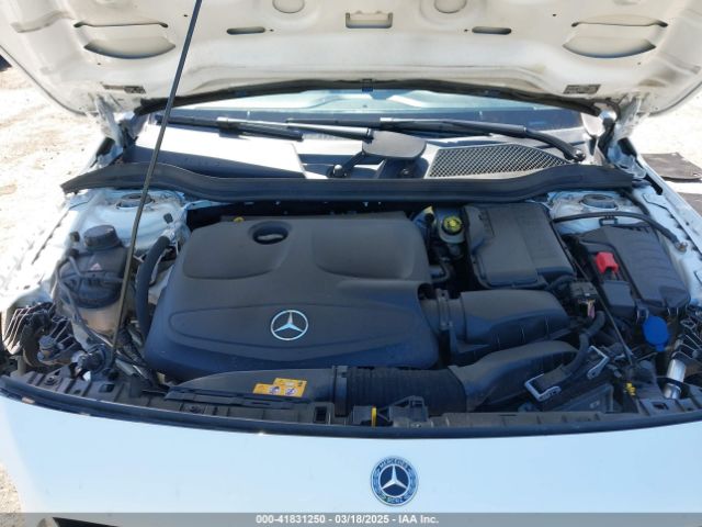 2019 MERCEDES-BENZ GLA 250 WDCTG4GB9KU013021 Photo 9